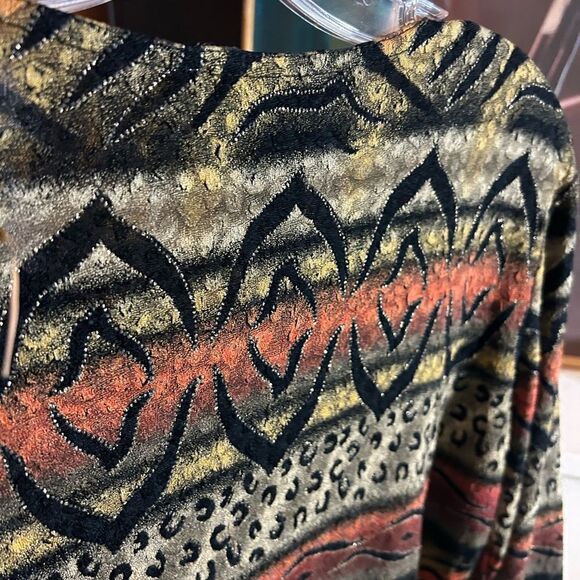 Chagall Chic Animal Print Sweater - Top Black, Brown, Orange Size M - Picture 5 of 16